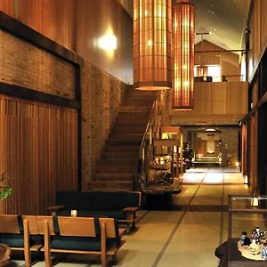 传统日式旅馆 强罗花扇酒店