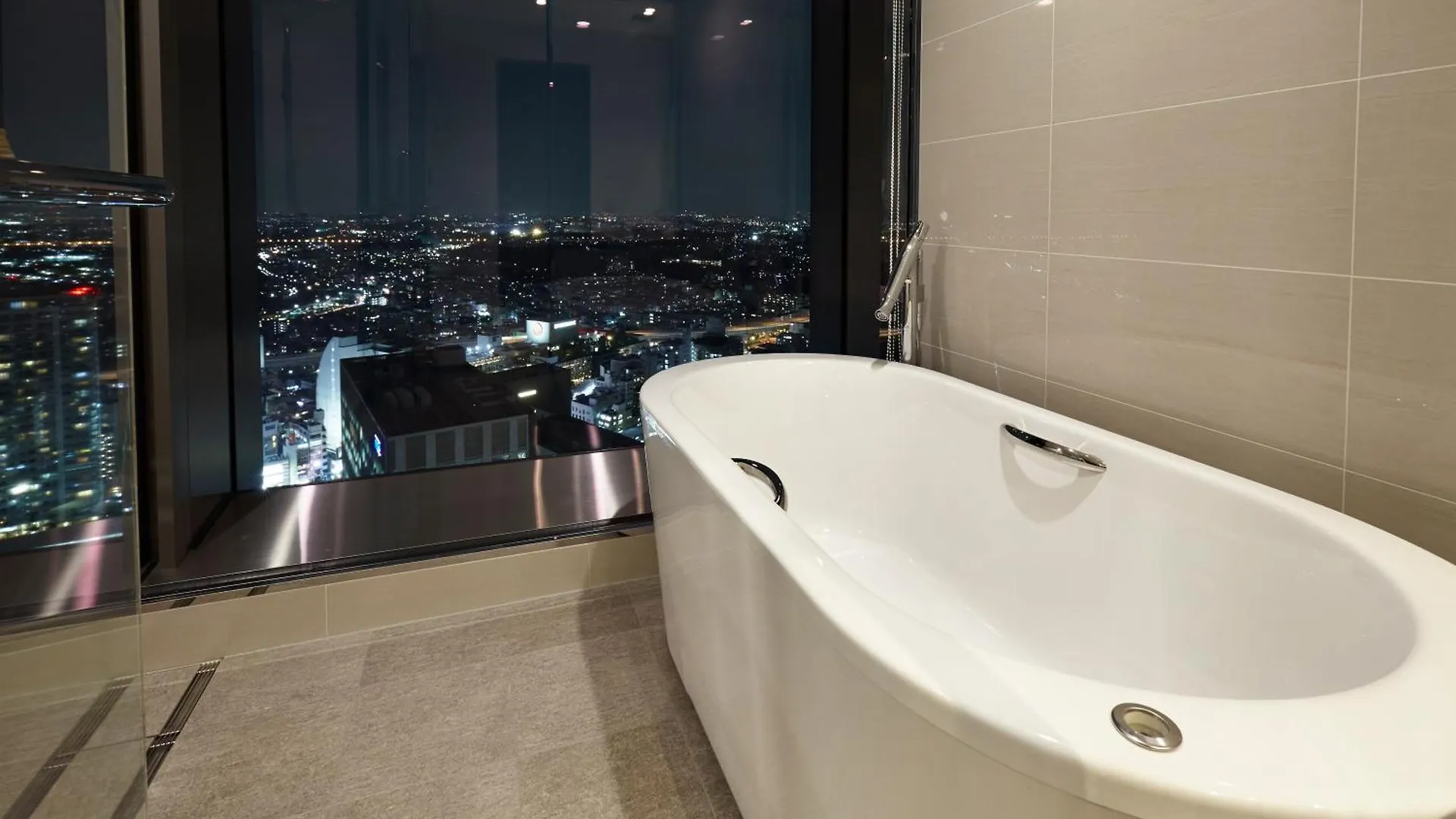 Futakotamagawa Excel Hotel Tokyu Tokio 4*,